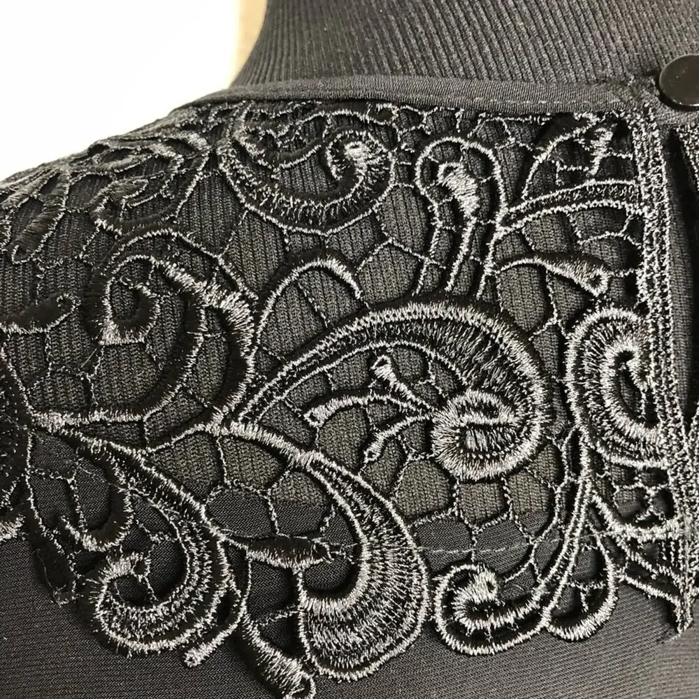 Joseph Ribkoff black crochet floral lace trim sleeveless top size 2